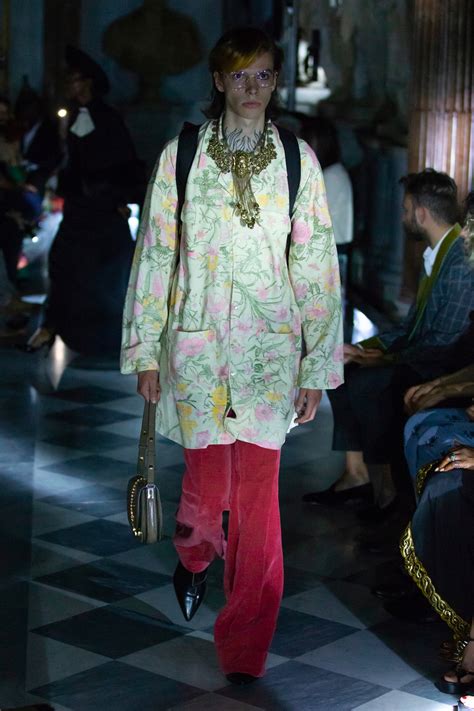 gucci cruise alternative look cruise 2020|A look at the faces of the Gucci Cruise 2020 fashion show, held in .